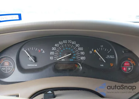 2002 Buick Century Custom z USA, uszkodzony, nr VIN 2G4WS52J021173737